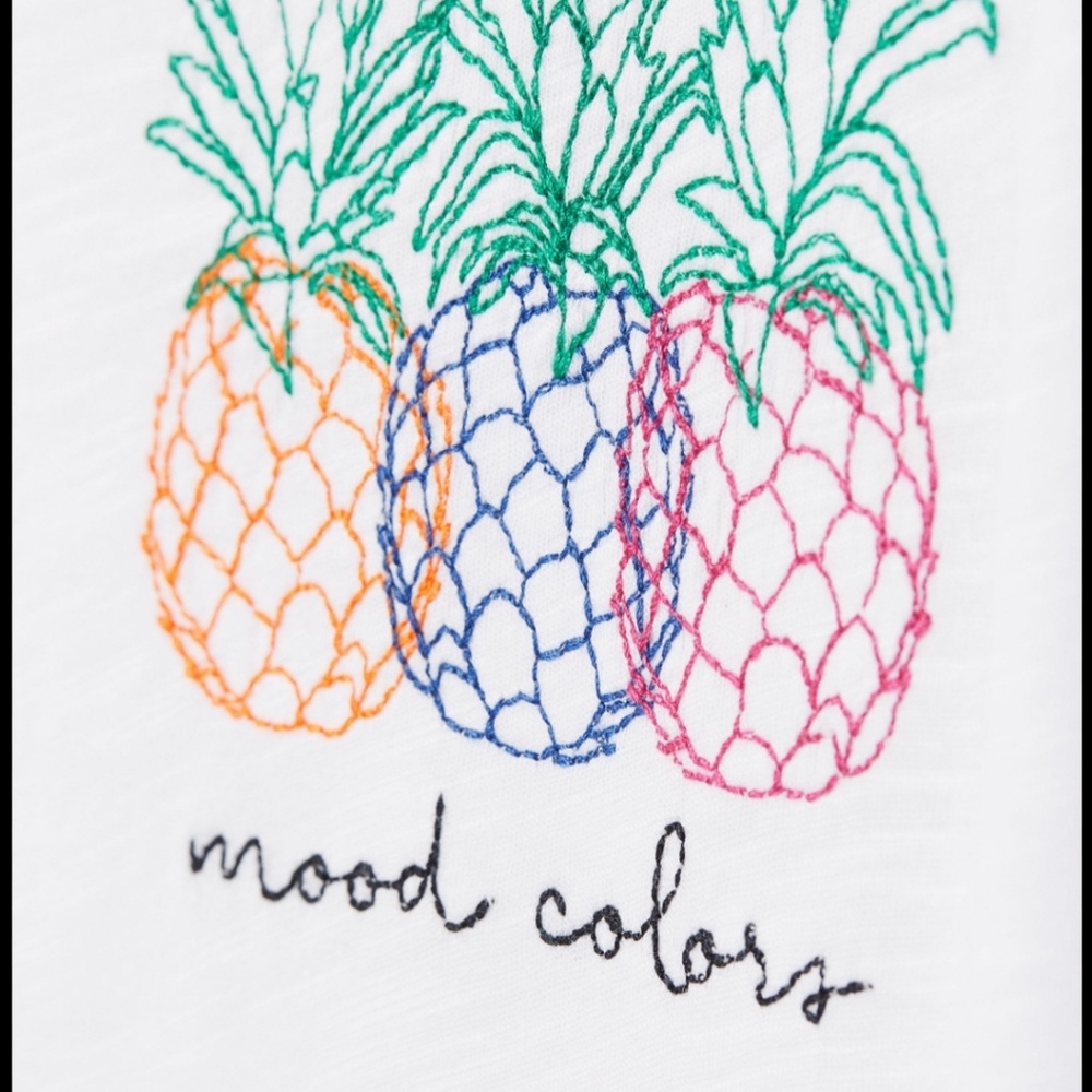 H & M• Pineapples graphics'mood colors short sleeve tee Med. - Picture 2 of 6